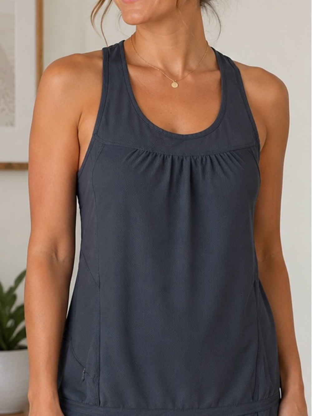 Athleta Tunic Tank Top Medium Charcoal Gray Racerback Activewear Size-M